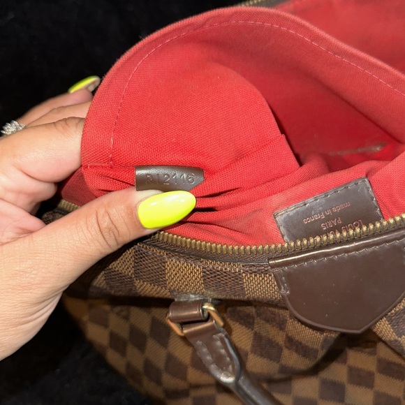 Louis Vuitton Siena - Picture 5 of 16